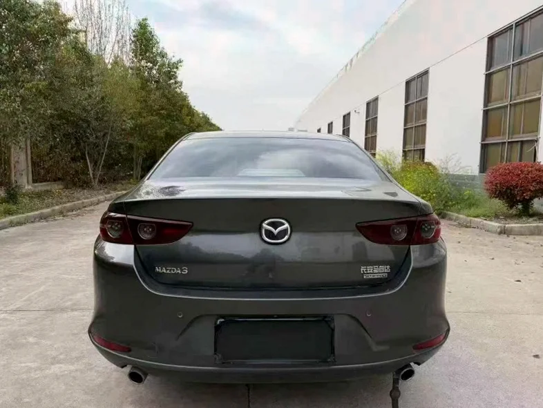 马自达昂克赛拉 驾驶室