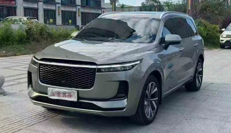 理想ONE 正面外观三