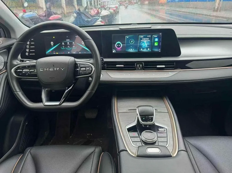 奇瑞欧萌达 后面外观三