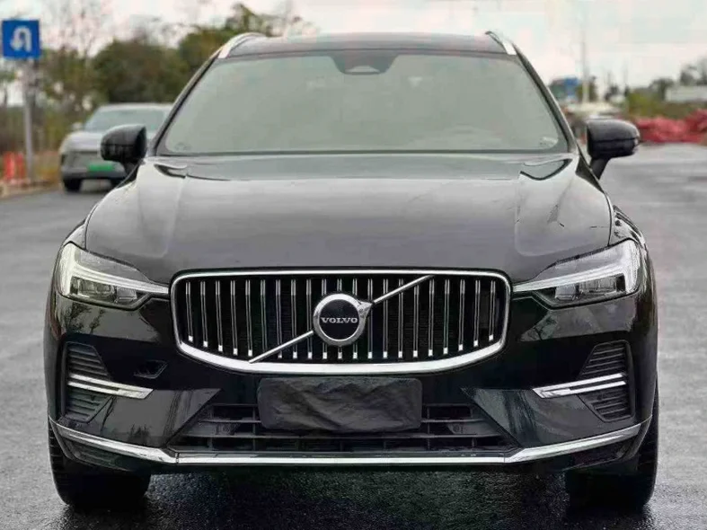22年沃尔沃XC60 2.0T四驱B5高配