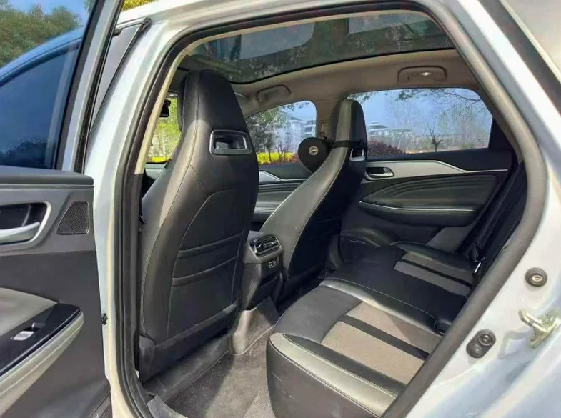 传祺埃安S 后面外观二