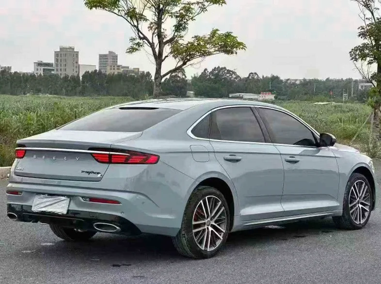 吉利星瑞 内饰前排