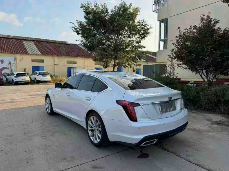 凯迪拉克CT5 正面外观三