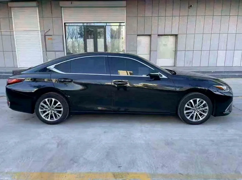 雷克萨斯ES 内饰后排