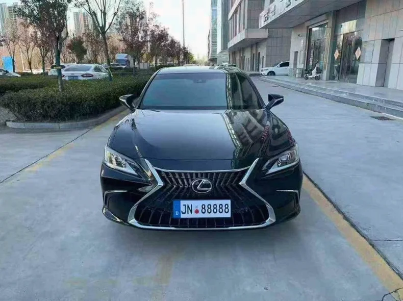23年雷克萨斯ES200卓越版