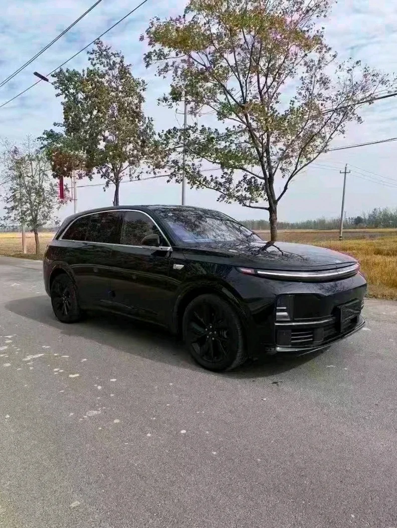 理想L7 正面外观三