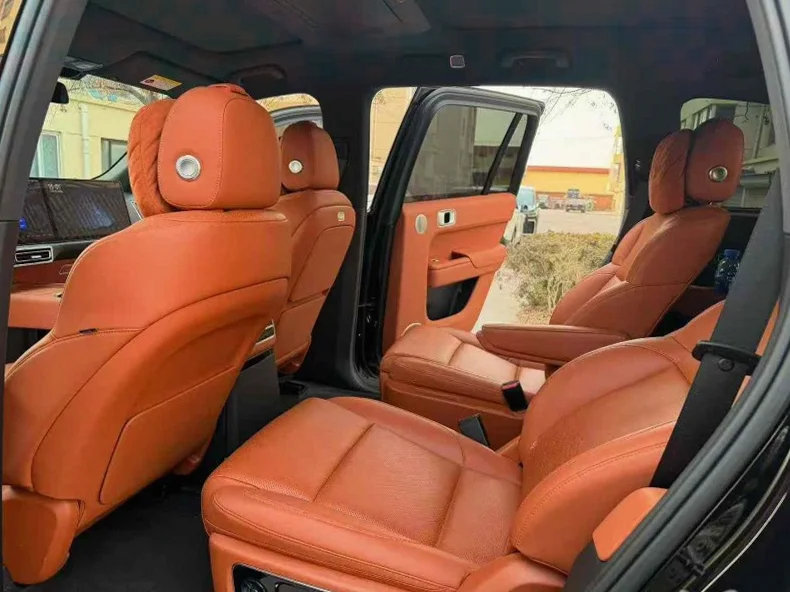 理想L9 后面外观三