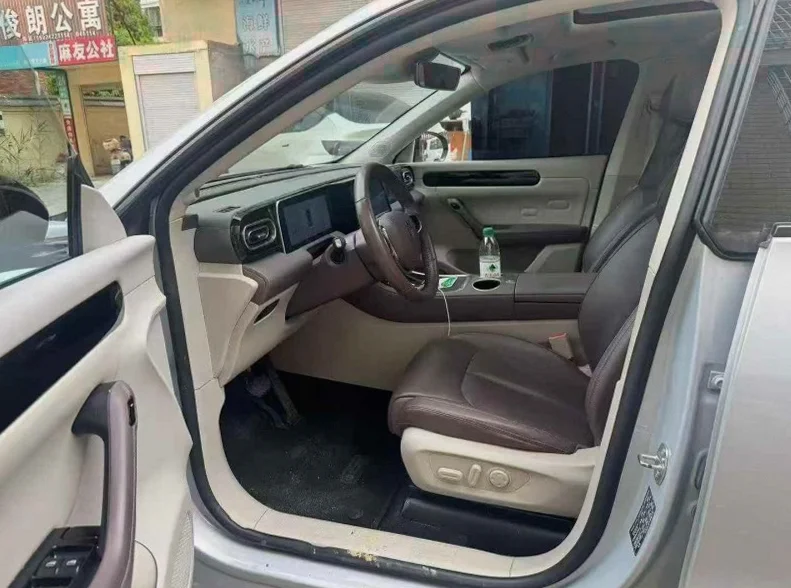 零跑汽车C11 正面外观三