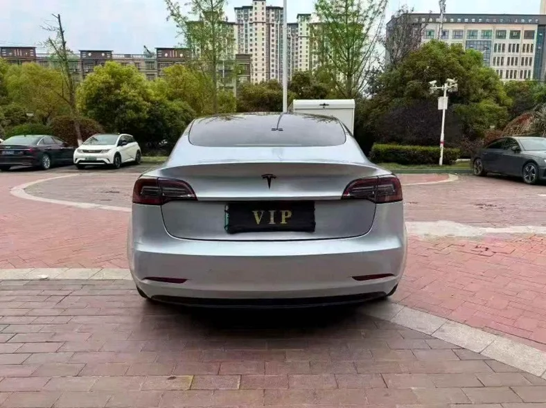 特斯拉MODEL 内饰后排
