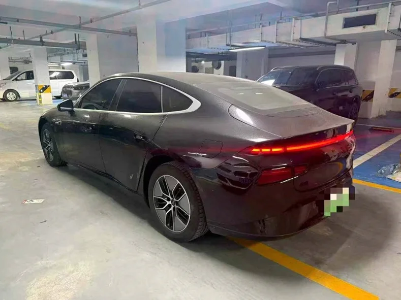 小鹏汽车p7 驾驶室