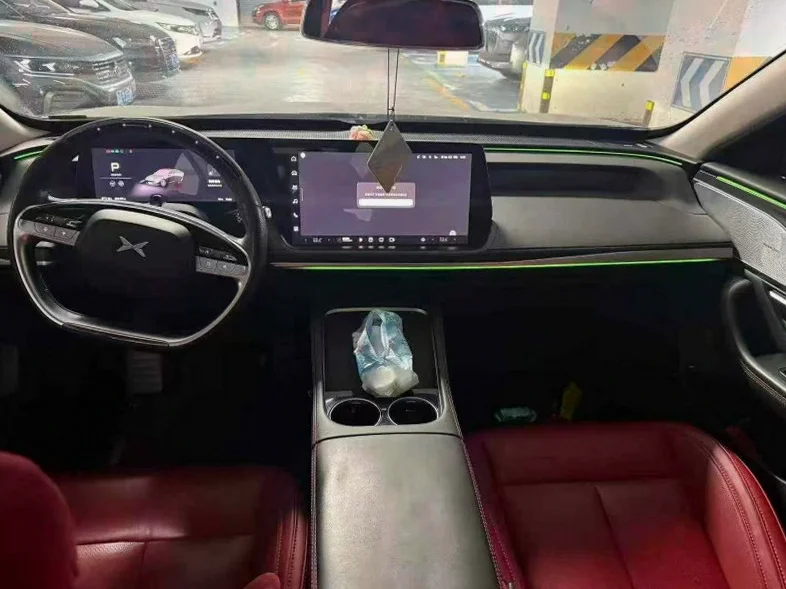 小鹏汽车p7 后面外观三