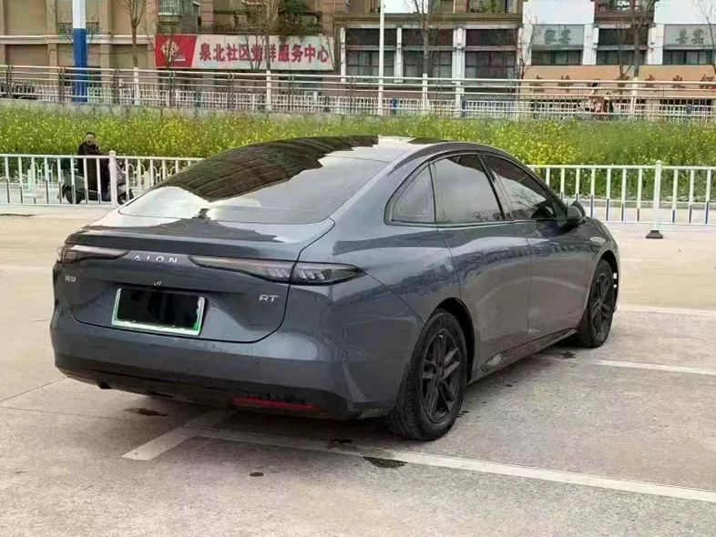 传祺埃安RT 内饰前排