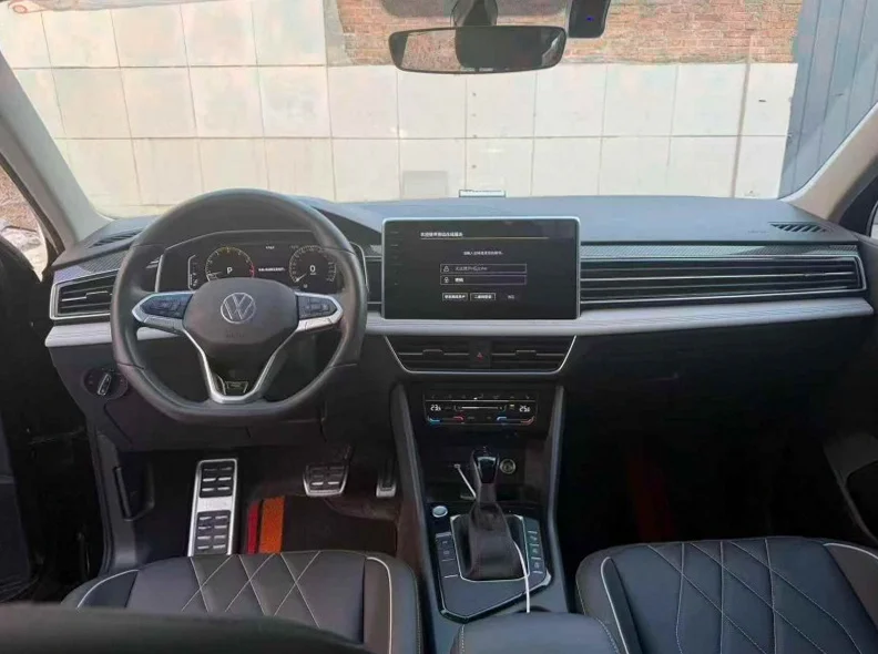 大众途观 后面外观一