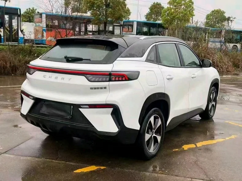 奇瑞舒享家 后面外观二