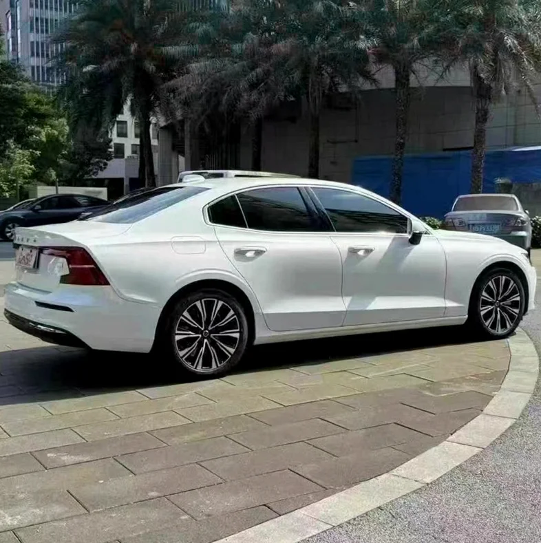 沃尔沃S60L 内饰前排