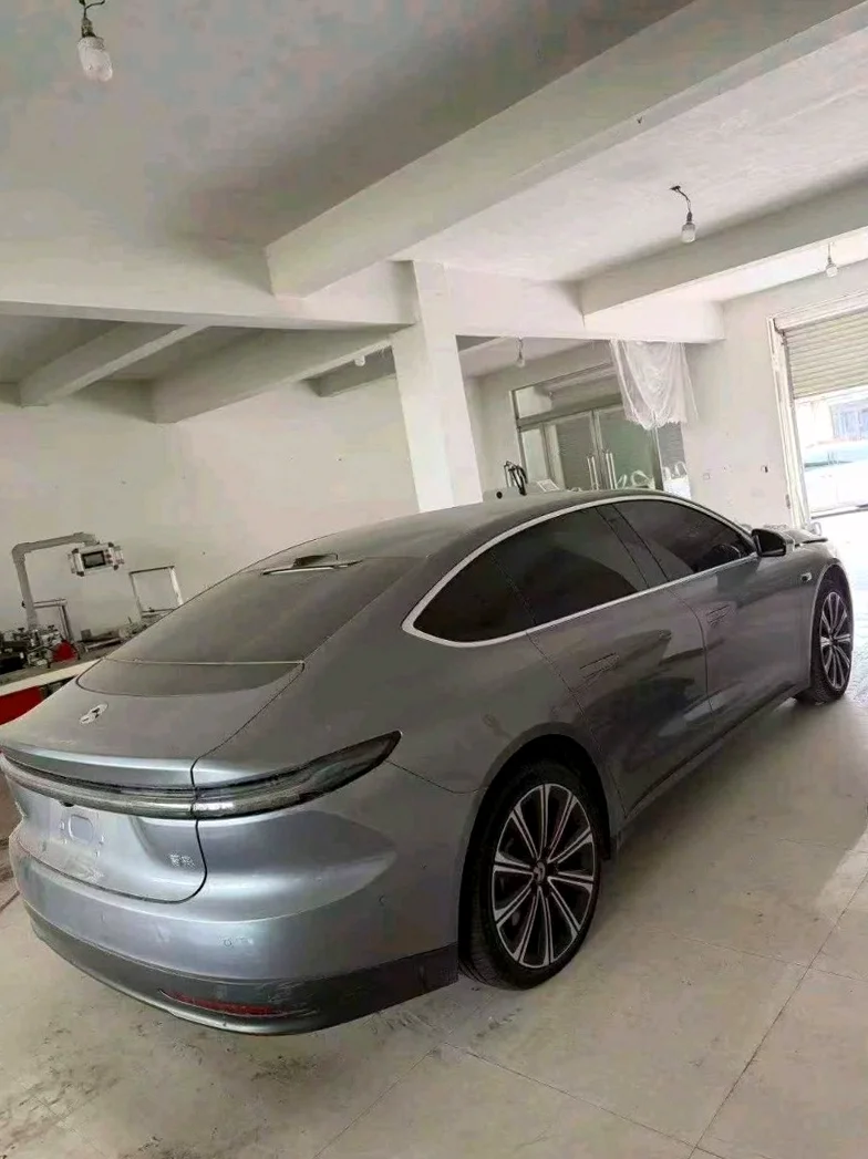 蔚来ET7 后面外观二