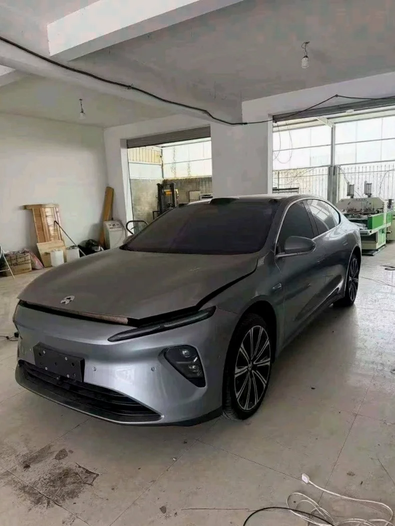 蔚来ET7 后面外观三