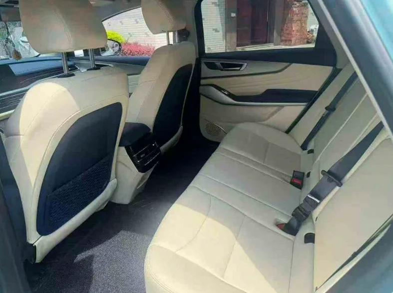 江铃弈 后面外观一