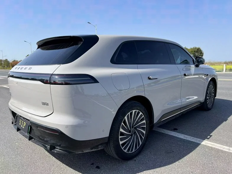 奇瑞星途 正面外观三