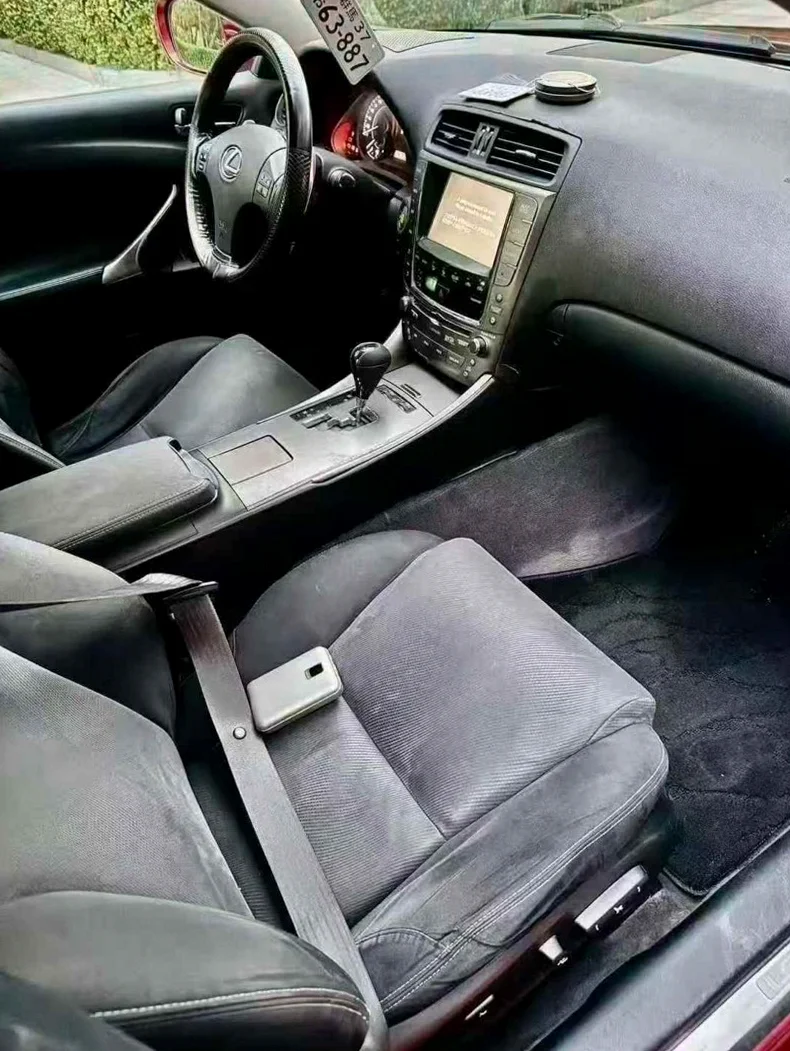 雷克萨斯IS 内饰前排