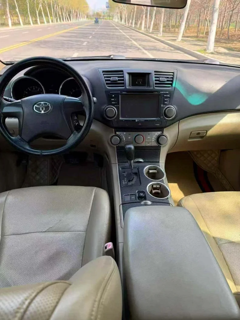 丰田汉兰达 后面外观二