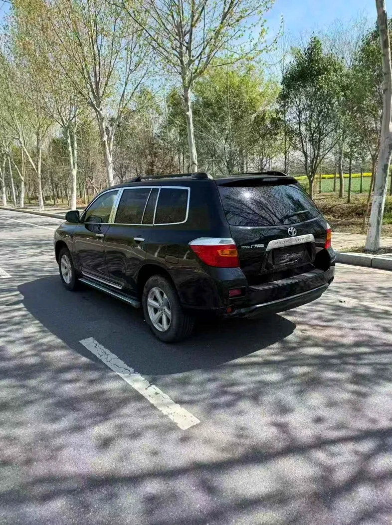 丰田汉兰达 内饰前排