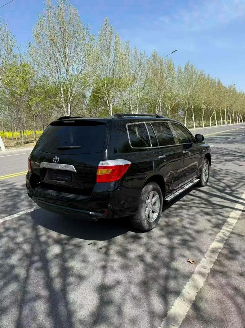 丰田汉兰达 内饰后排