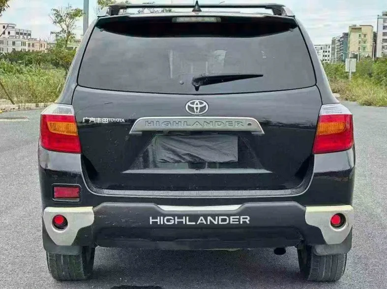 丰田汉兰达 驾驶室