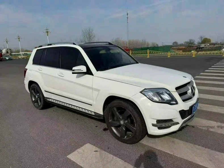 奔驰GLK 正面外观三