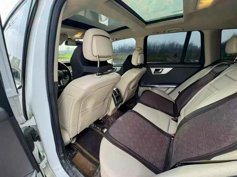 奔驰GLK 后面外观二