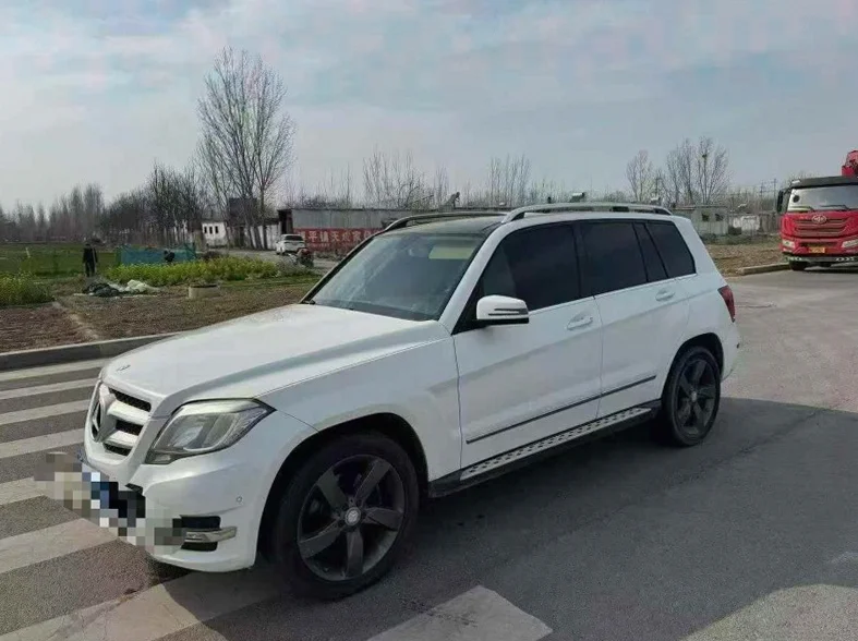 奔驰GLK 正面外观二