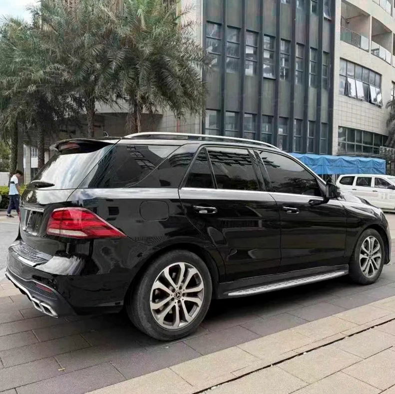 奔驰ML 内饰前排