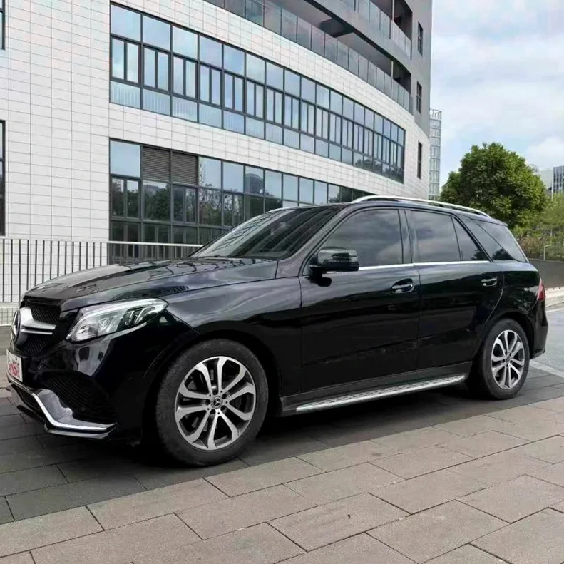 奔驰ML 正面外观三