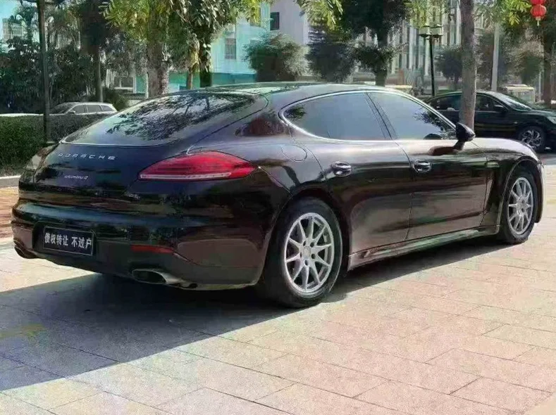 保时捷帕拉梅拉 内饰前排