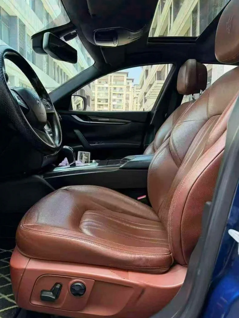 玛莎拉蒂Ghibli 正面外观三