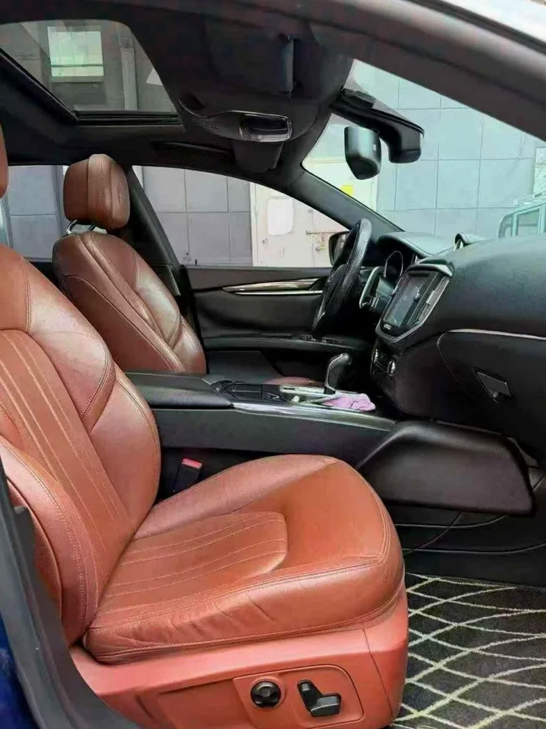 玛莎拉蒂Ghibli 后面外观三