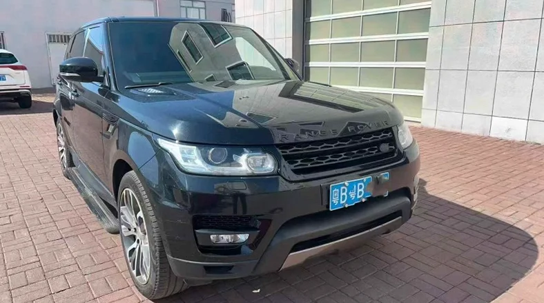 16年路虎揽胜运动3.0T柴油版