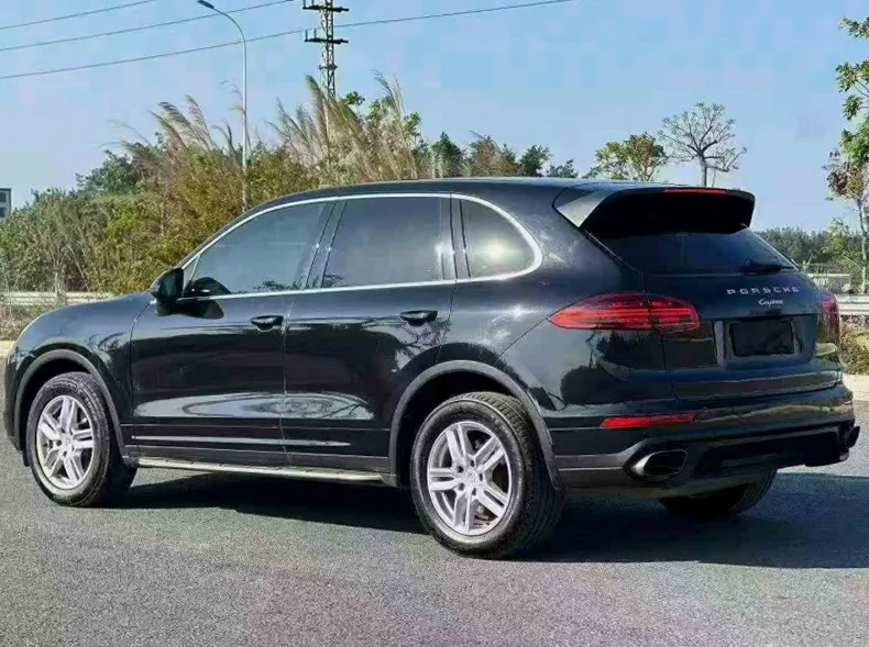 保时捷卡宴 内饰前排