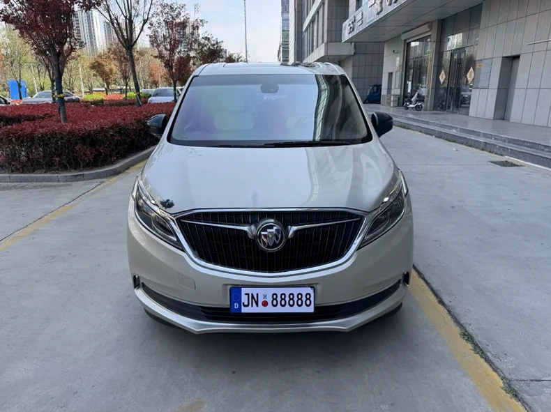 17年别克GL8 ES豪华型