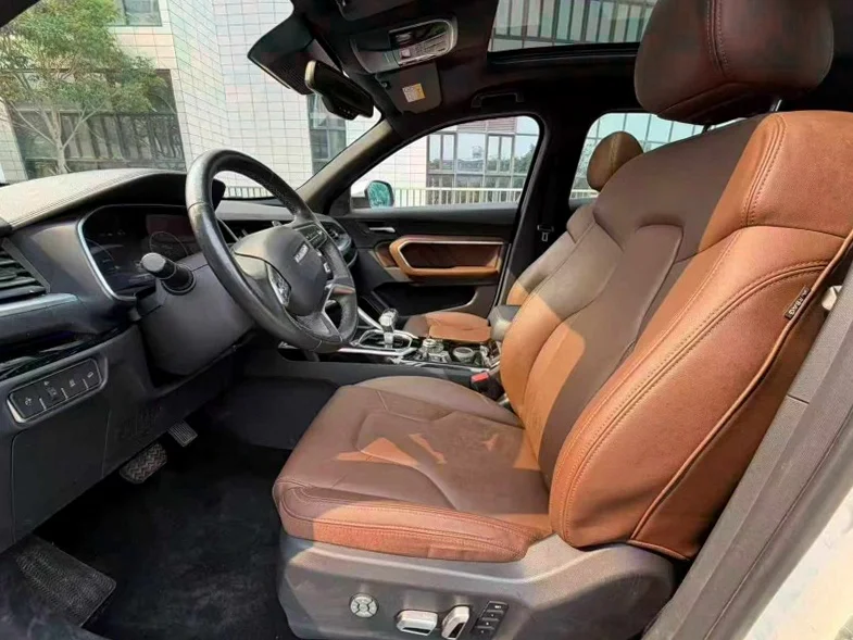 哈弗H6 后面外观一