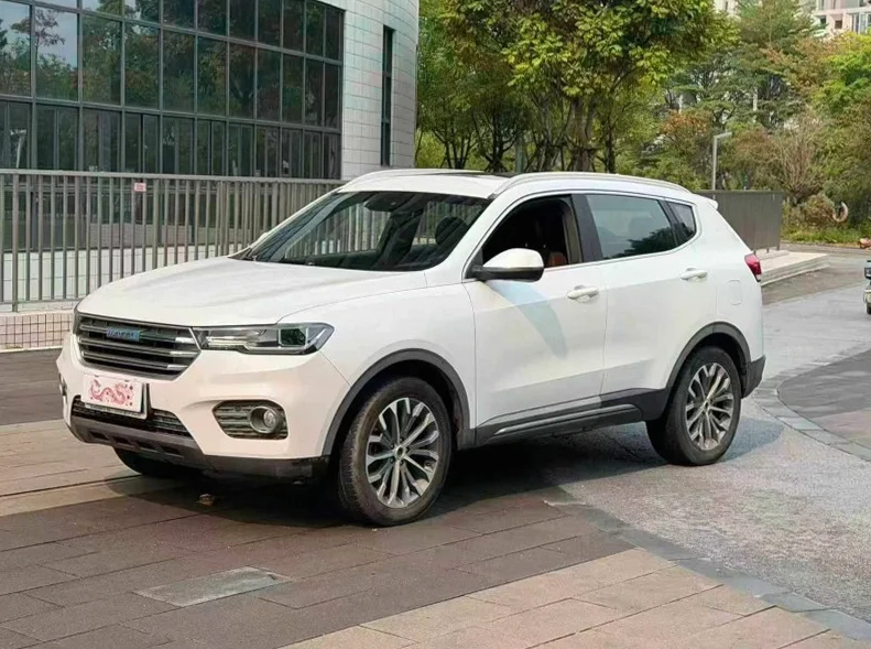 哈弗H6 正面外观二