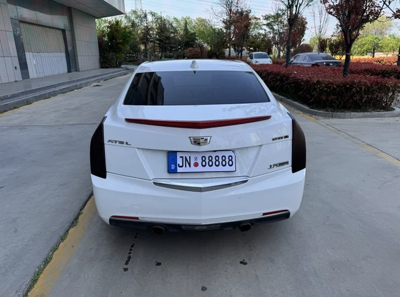 ATS凯迪拉克 驾驶室