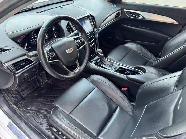 ATS凯迪拉克 后面外观三