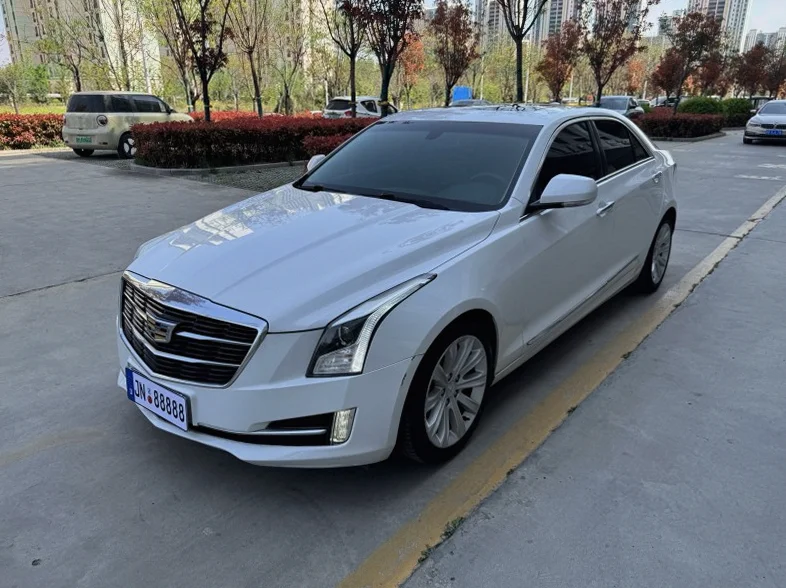 ATS凯迪拉克 正面外观三