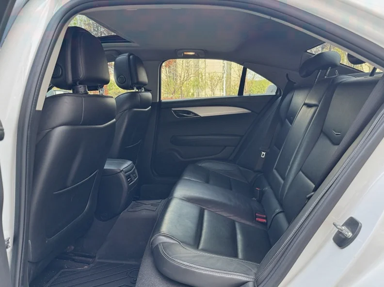 ATS凯迪拉克 内饰前排