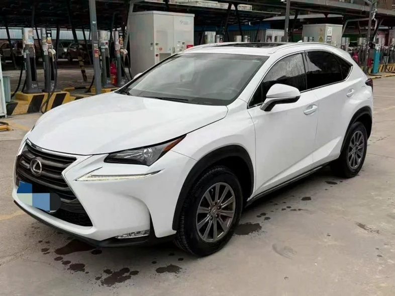 雷克萨斯NX 正面外观三