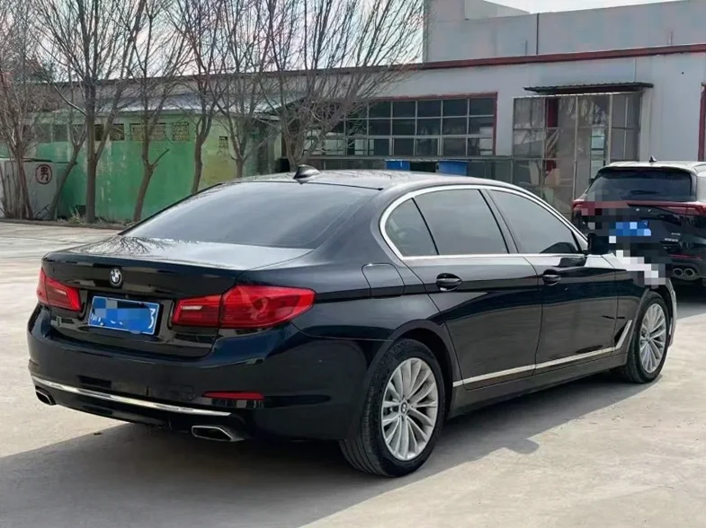 宝马5系 内饰前排