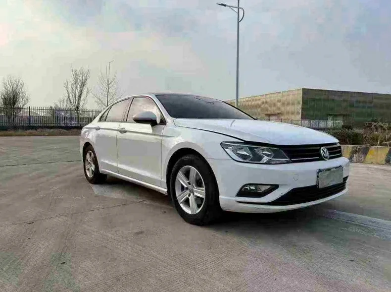 大众凌渡 正面外观三