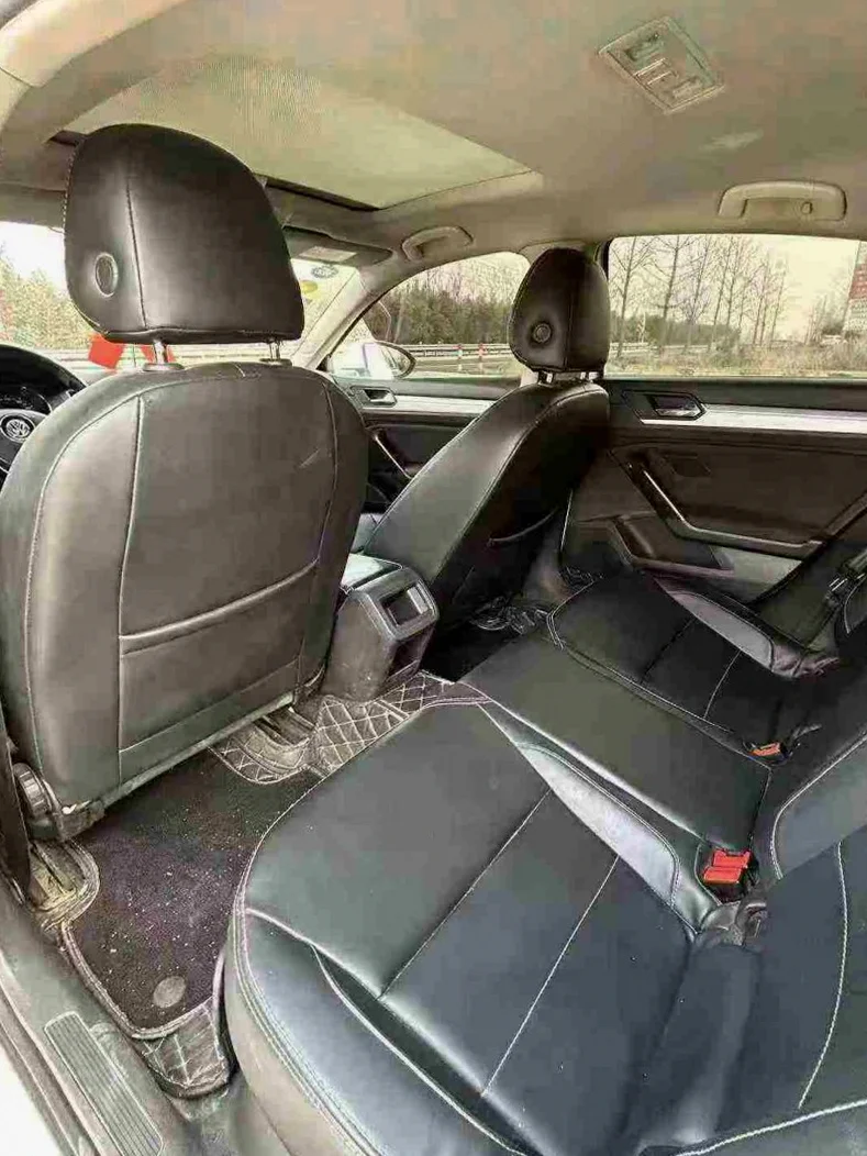 大众凌渡 内饰后排