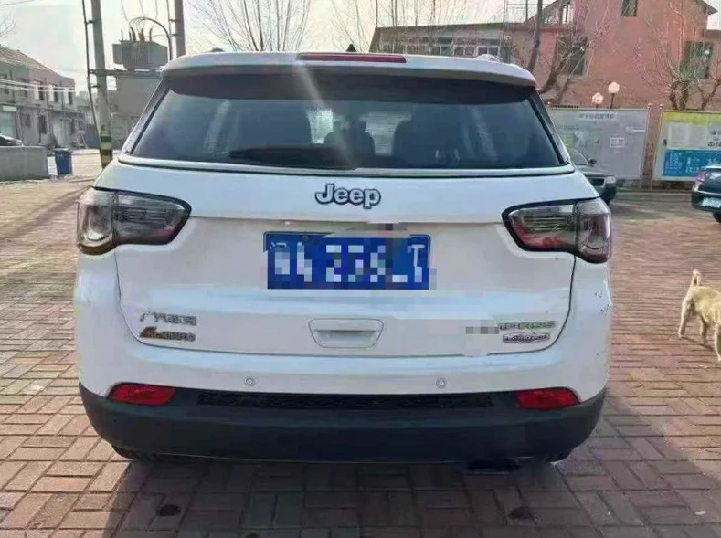 Jeep指南者 内饰前排